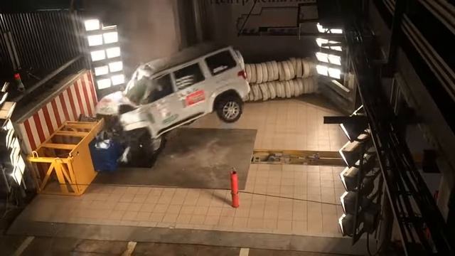 Краш тест «УАЗ Патриота» смотреть онлайн