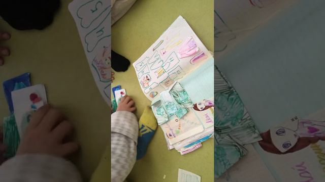 РаспаковкаБумажных сюрпризов есть новинка она называется приготовь такую я ещё не делала￼ смотреть онлайн