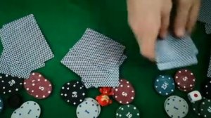 Как играть в классический покер?