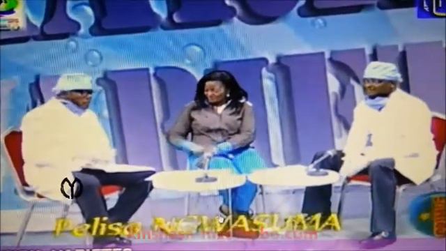 ROGER NGANDU ET MOSSAKA EN MODE "ANTI-EBOLA" смотреть онлайн