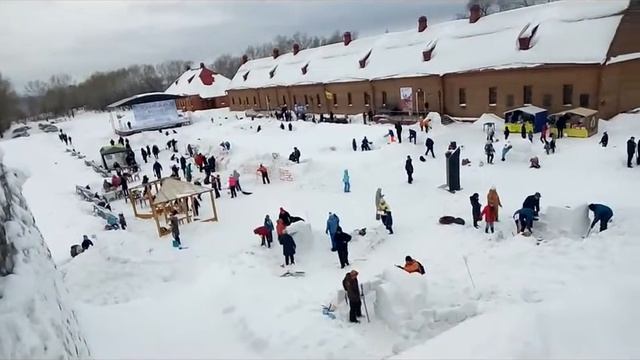 ФИГУРЫ ИЗ СНЕГА !!! СНЕЖНЫЕ СКУЛЬПТУРЫ СВОИМИ РУКАМИ !!! смотреть онлайн