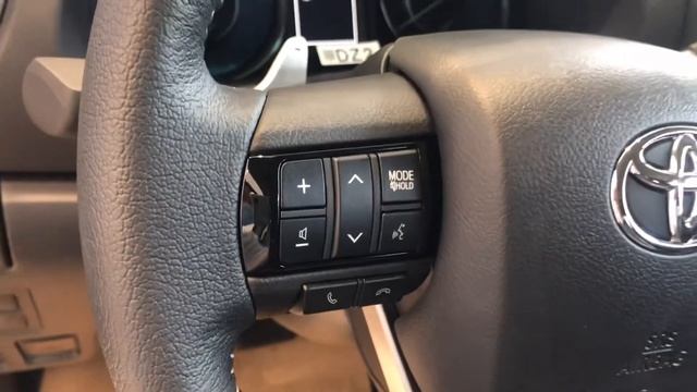 TOYOTA FORTUNER 2.4 AT смотреть онлайн