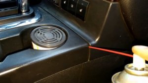 Как устранить сверчки и скрип пластика в салоне?