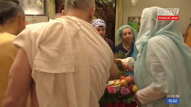 Индийский праздник Говардхана пуджа в Москве 2019 | поет Васумана дас смотреть онлайн