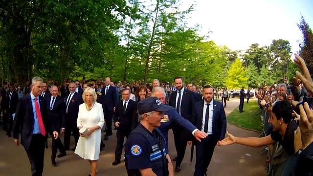 Prince Charles à Lyon, parc de la tête d'or, mai 2018 смотреть онлайн