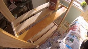 Как покрасить стеллаж самостоятельно. Красить деревянную мебель.