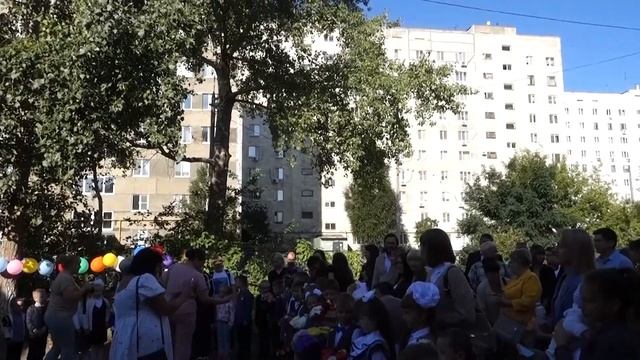 УРА КАНИКУЛЫ ! Время летит, не успели оглянуться, а уже каникулы ! смотреть онлайн