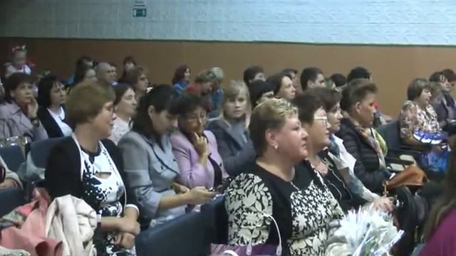 Поздравили с праздником смотреть онлайн
