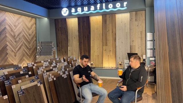 Какой купить КВАРЦВИНИЛ? AQUAFLOOR отвечает на все воросы смотреть онлайн