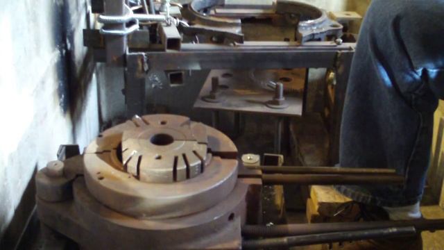 Making an Heinz Plant Commemorative Bottle at Gilson & Sons Glassworks смотреть онлайн