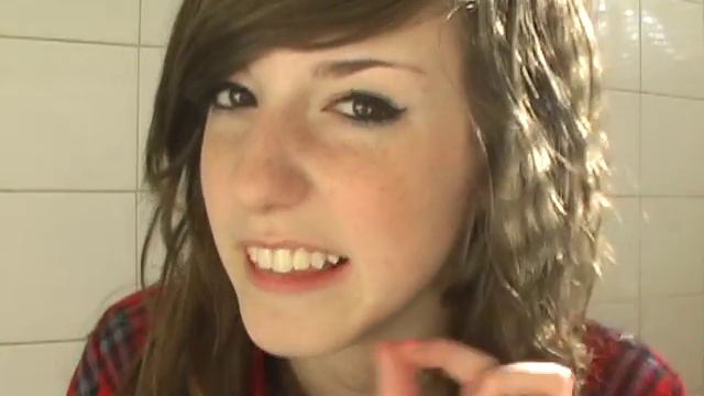 monday has an annoying hair sticking up at the back смотреть онлайн