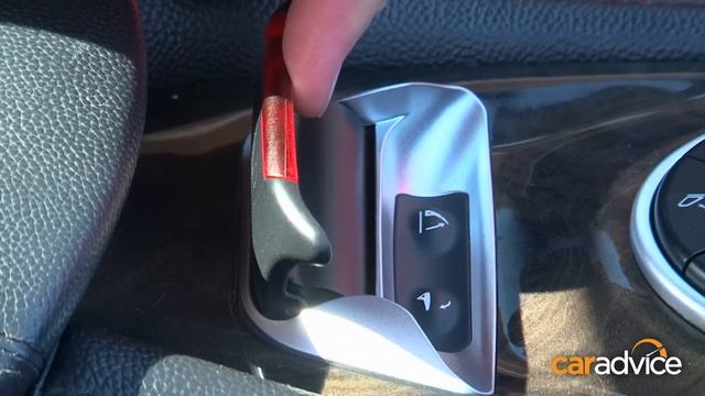 Mercedes-Benz SL500 - roof folding race. R230 v R231 смотреть онлайн