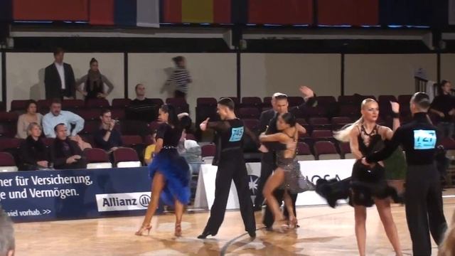 20111118174137 Вена смотреть онлайн