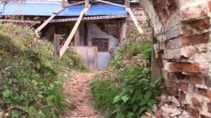 Свято-Троицкая церковь на камне Говорливый , река Вишера.