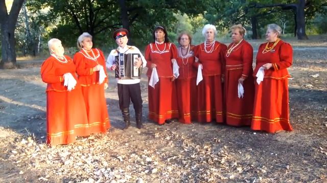 За лесом солнце воссияло смотреть онлайн