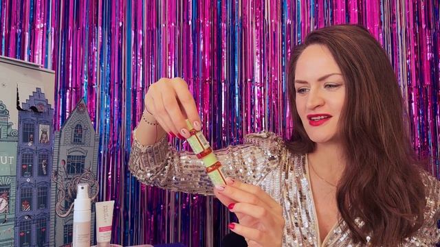 Бьюти-бокс от Glossybox за ДЕКАБРЬ. смотреть онлайн