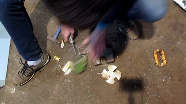 СКОЛЬКО МЕДИ В МИКРОВОЛНОВКЕ смотреть онлайн