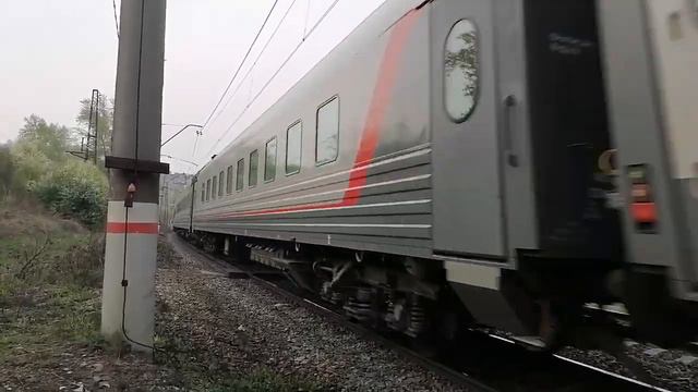 ЭП2К-116 с пассажирским поездом №193У проследует о.п. Заводская смотреть онлайн