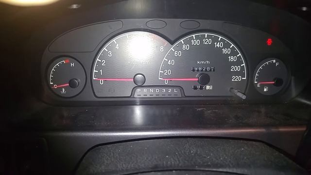 nestartuje hyundai trajet 2 7 V6 смотреть онлайн