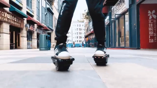 Электроколёса KOOWHEEL Hovershoes смотреть онлайн