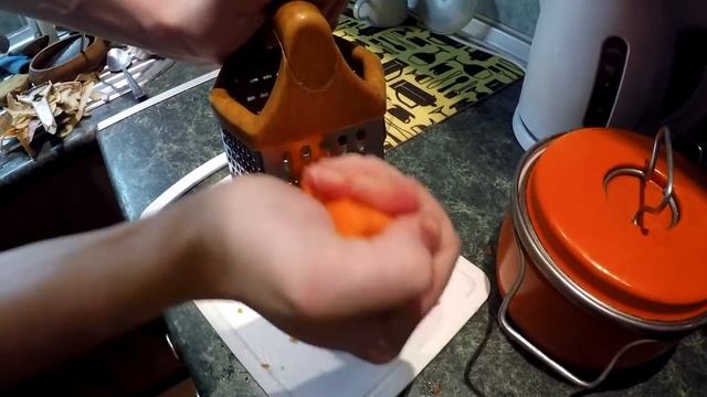 Рыбный суп с сёмгой и Димино творчество в блокноте из Фикс- прайс :)