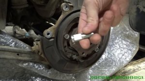 Замена задних колодок, дисков и колесных шпилек на Сузуки Гранд Витара. Косяки обслуживания