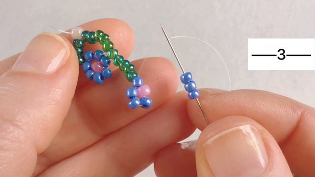 Seed Bead Daisy Tutorial: How to Make Beaded Daisy Chain Bracelet смотреть онлайн