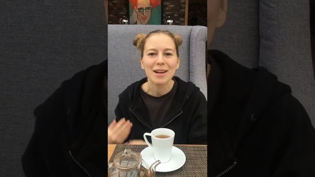 Цветные волосы, пирсинг, татуировки. О чём это? смотреть онлайн