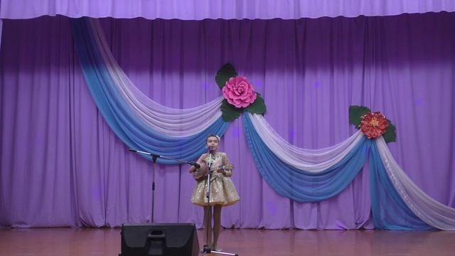 Образцовая студия бардовской песни "Визит". Бегемотик Вова. Мышляева Варвара. смотреть онлайн