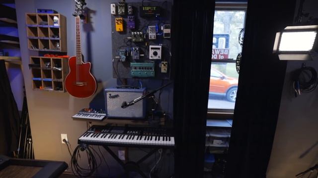 Epic HOME STUDIO Setup 2021 | Andrew Masters and Mitch Gallagher (studio tour) смотреть онлайн