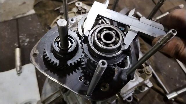 минитрактор 4х4, кпп 2110 с 2мя задними передачами и вом. смотреть онлайн