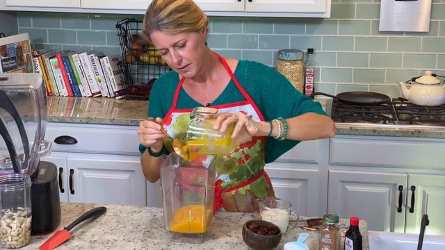 THE BEST VEGAN PUMPKIN PIE ❤️ The gluten-free, sugar-free pie you've been looking for! смотреть онлайн