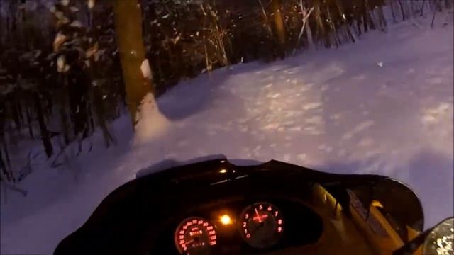 Ski Doo MXZ 440 Riding and Breaking Trail смотреть онлайн