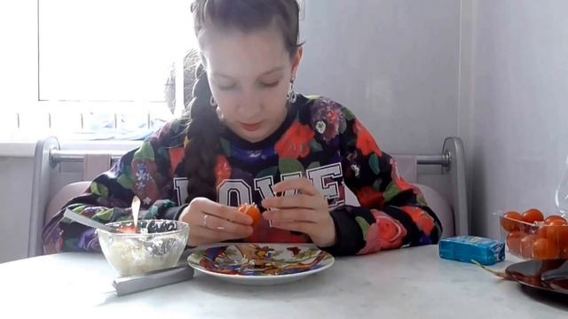 Подарок для мамочки / Surprise for Mom смотреть онлайн