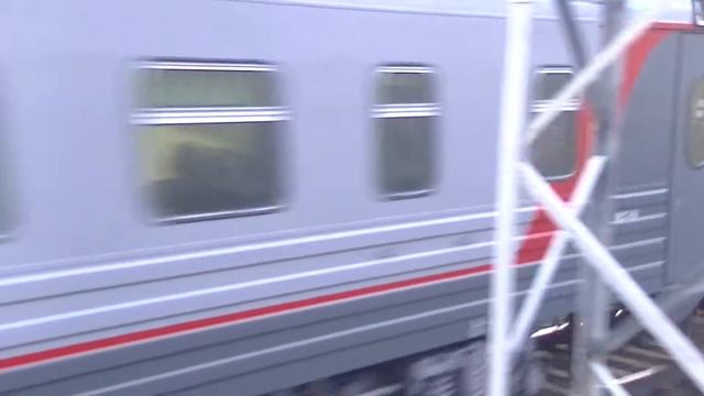 ЧС7-317 "Дневной экспресс" Белгород - Москва 742А смотреть онлайн