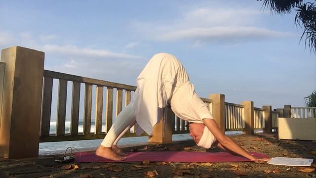 Сарабанд Данде Крийя с Натальей Карих смотреть онлайн