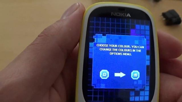 NEW Nokia 3310 Unboxing and first menu walkthrough смотреть онлайн