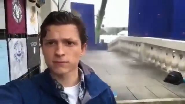 Том Холланд бургер кинг говно смотреть онлайн