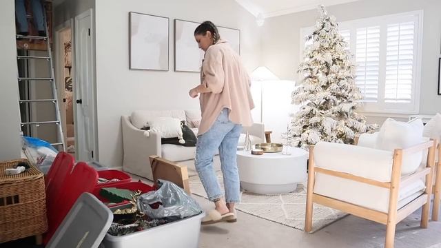 Christmas Clean & Decorate With Me (Part 1) ? New Christmas Tree & Decorating Ideas 2022 смотреть онлайн