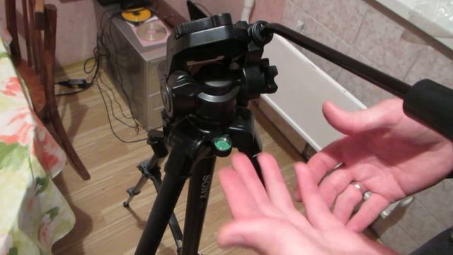 Классный Штатив для видеосъемки SONY VCT-R640 смотреть онлайн