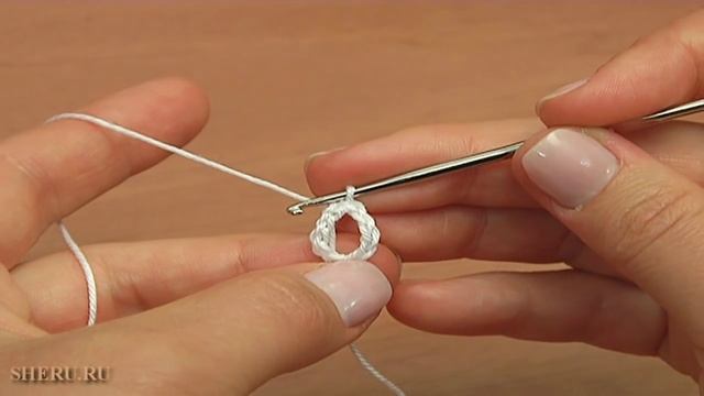 Как связать нежный цветок Урок 121 смотреть онлайн