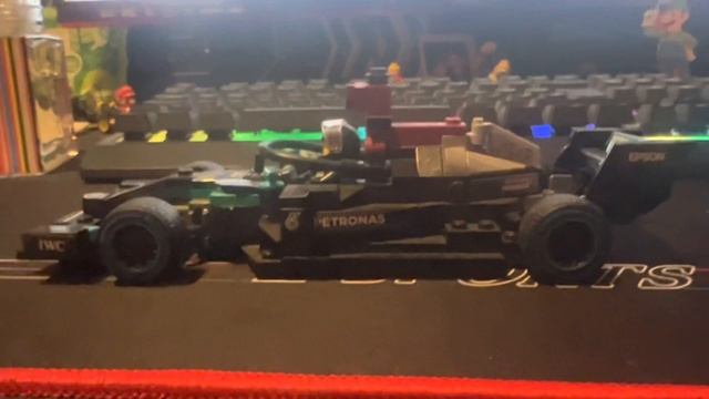 Mercedes of Lewis Hamilton in the W12 Lego смотреть онлайн