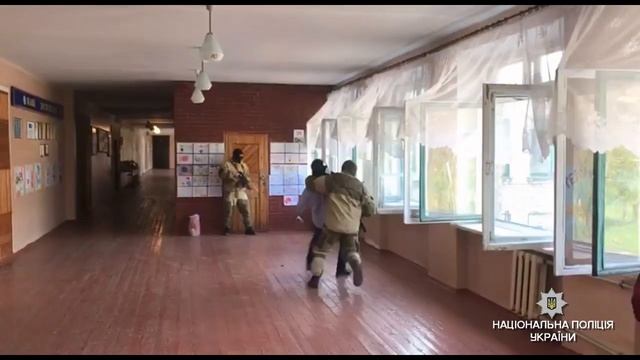 КОРД: освобождение заложников в школе смотреть онлайн
