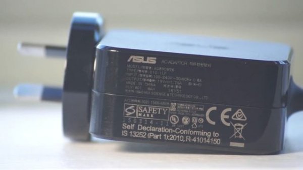 ASUS e402s (Intel Celeron N3050) Review & Benchmark.