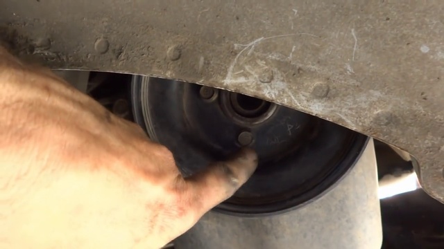 2547 - Замена переднего сальника распредвала и коленвала на Mazda Demio DW3W смотреть онлайн