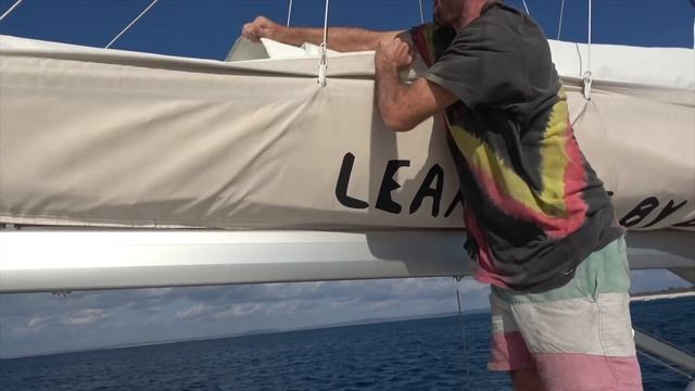 Sharing our salty sailing life with friends. (Learning By Doing Ep 152) смотреть онлайн