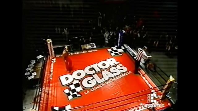 Eric "Made in Germany" Schwarz vs. Tiger Mask - Rare unrealesed Wrestling - Genova, Italy смотреть онлайн