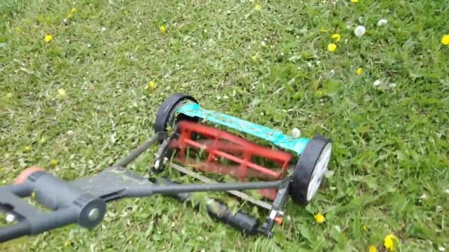 Gardena механическая газонокосилка. смотреть онлайн