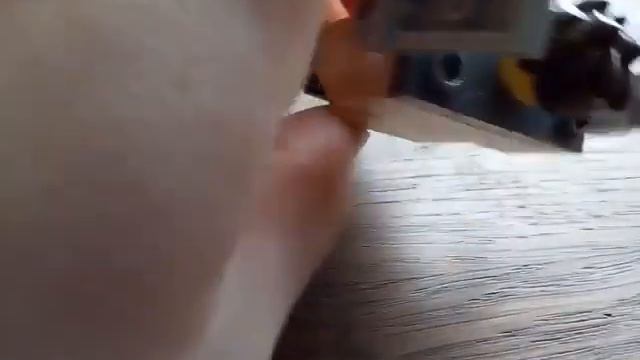 Как сделать фрэдди и ахранники из Лего смотреть онлайн