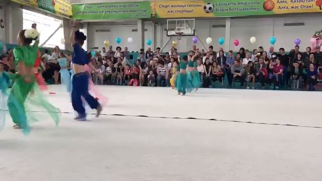 Индийский танец(2) смотреть онлайн